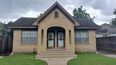 Building Photo - 418 Euclid St