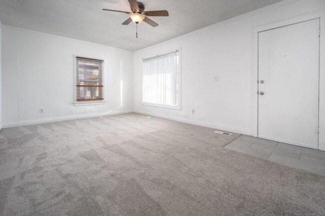 Building Photo - 1013 NW 45th St