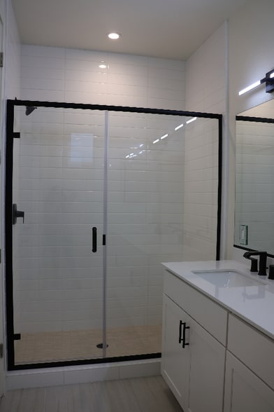 Building Photo - 213 Wellness Wy