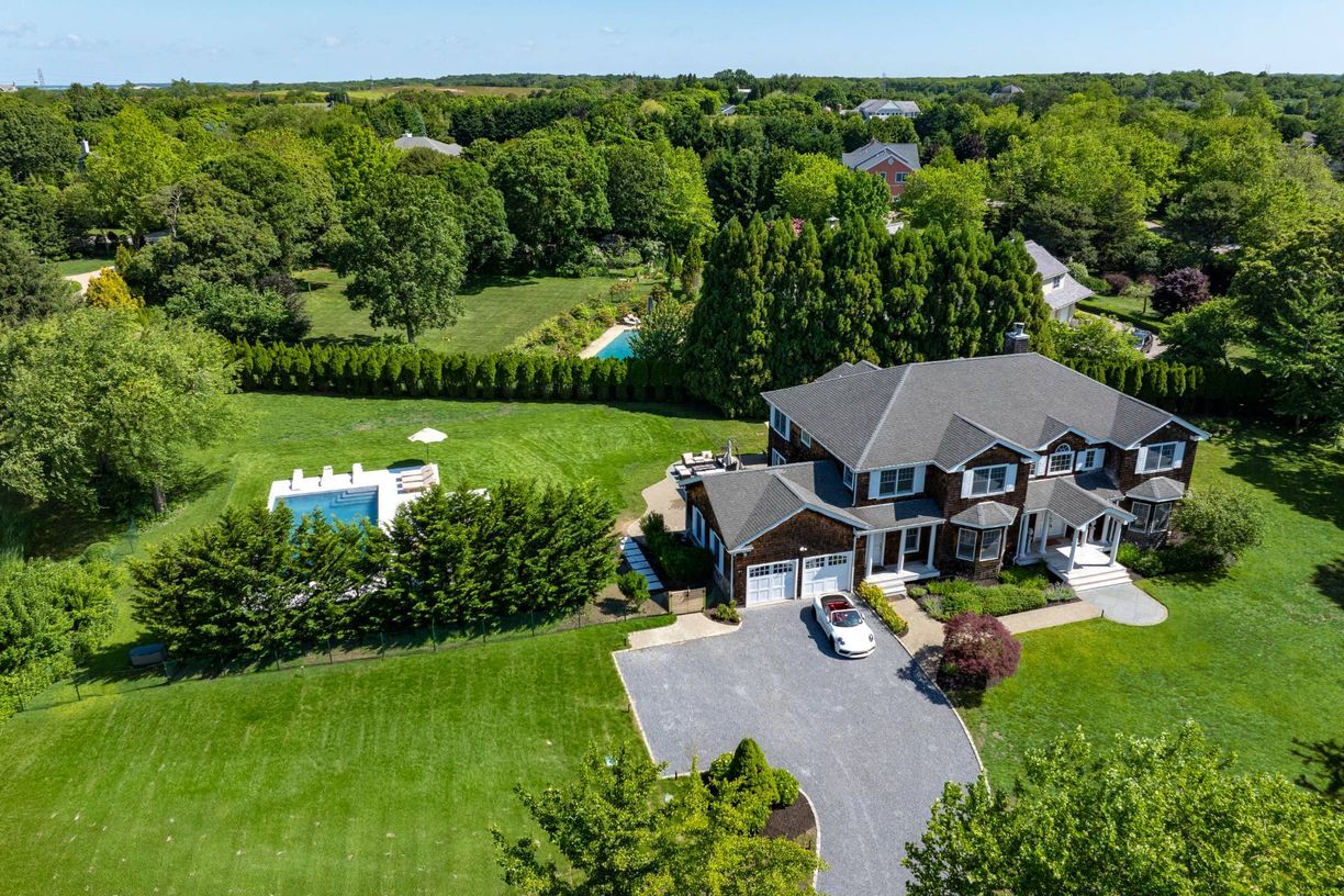 Building Photo - 15 Parrish Pond Ln