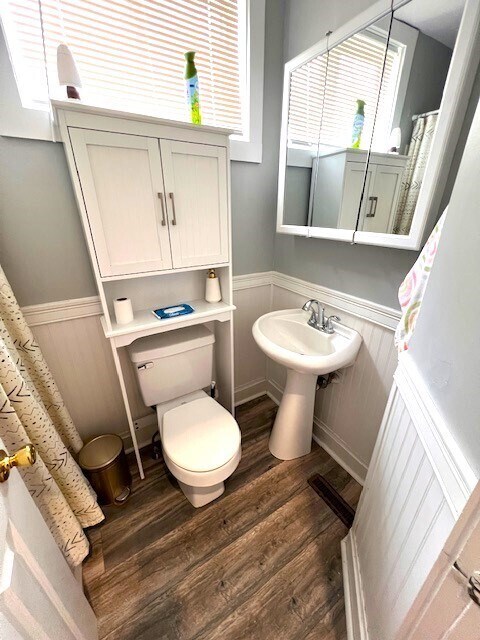 Building Photo - 41 Ardell St