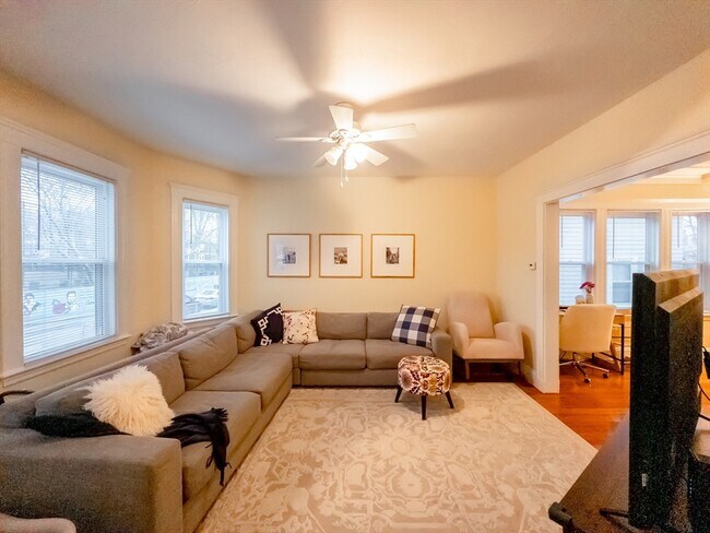 Building Photo - 41 Child St