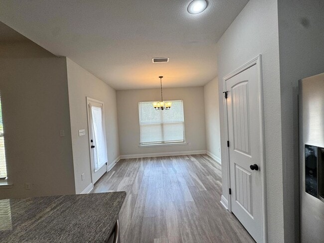 Building Photo - 5723 Maggie Rose Cir