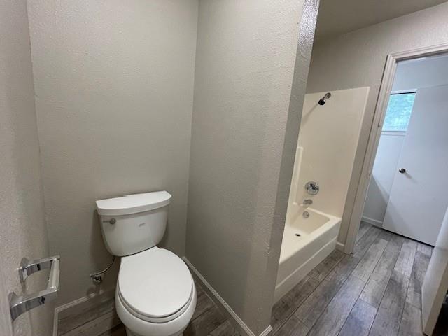 Building Photo - 8808 Mountain Ridge Dr