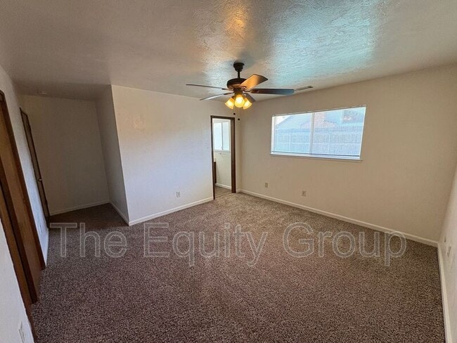 Building Photo - 2943 W Ashland Ave