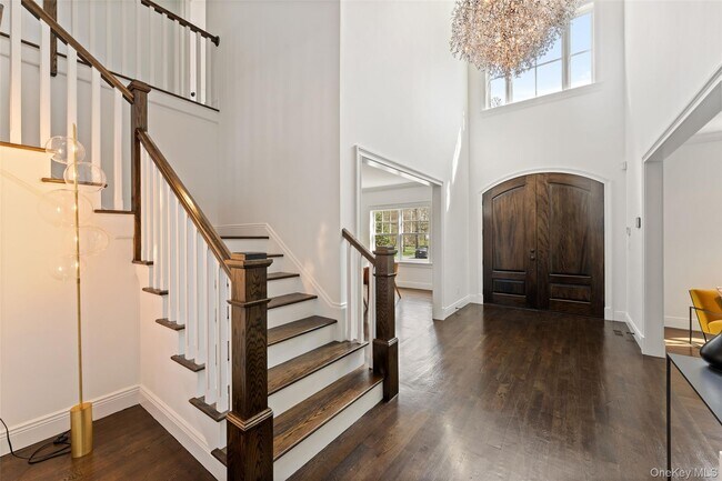 Building Photo - 20 Brookline Rd