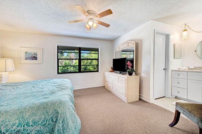 Building Photo - 436 Sailfish Ave