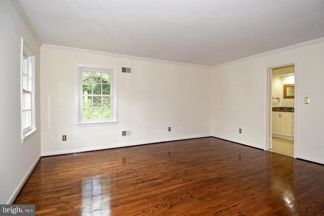 Building Photo - 7646 Huntmaster Ln