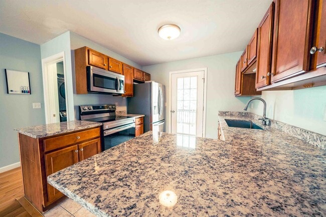 Building Photo - 59 Dicandra Dr