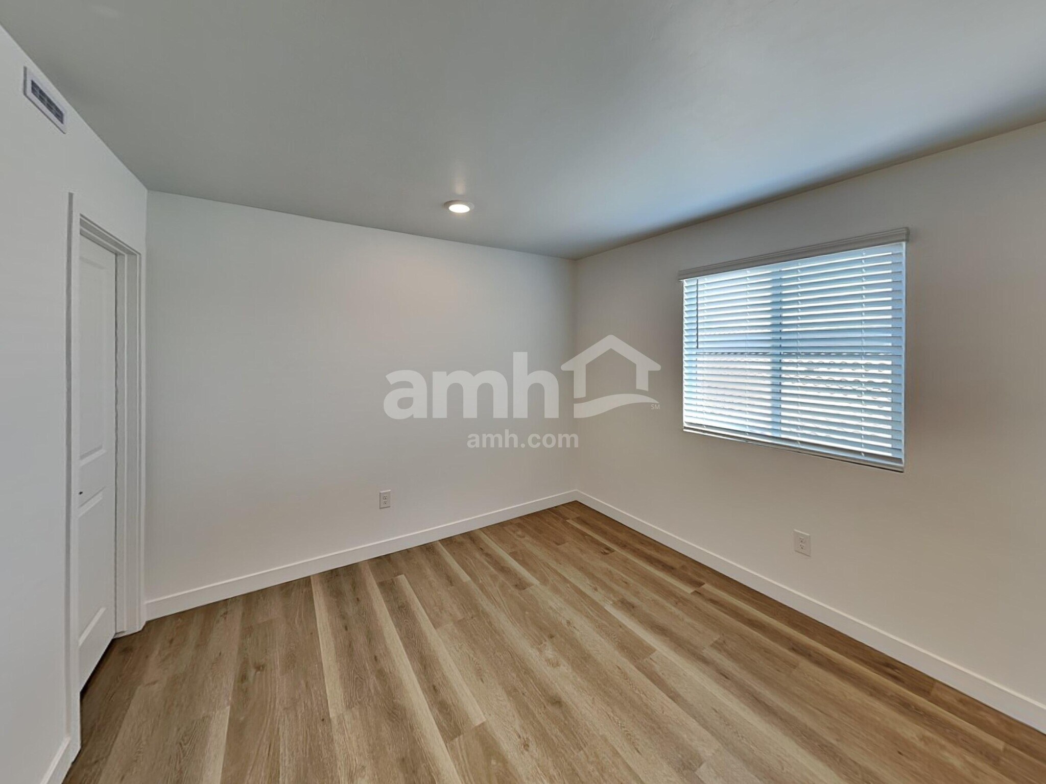 Building Photo - 12230 Thunder Creek Pky