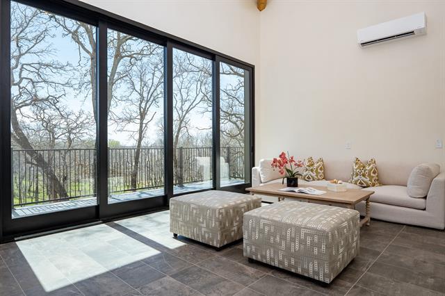 Building Photo - 1230 Oak View Ct