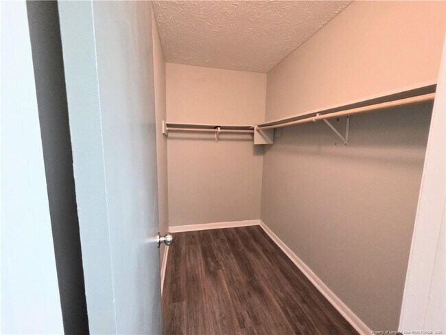 Building Photo - 7021 Cordoba Ct