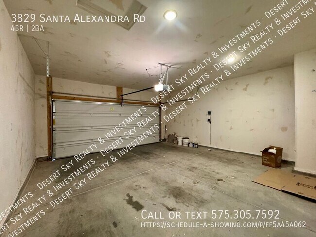 Building Photo - 3829 Santa Alexandra Rd