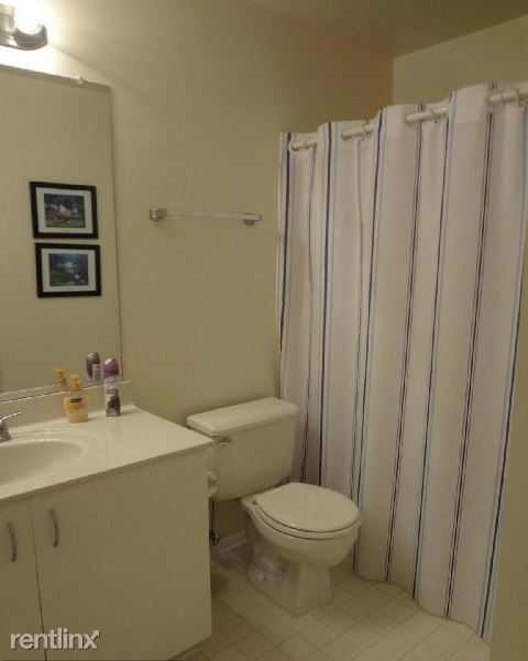 Building Photo - 3 br, 2 bath Condo - 7610 A Coachlight Lane,