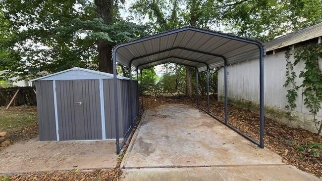 Building Photo - 154 Morningside Ln