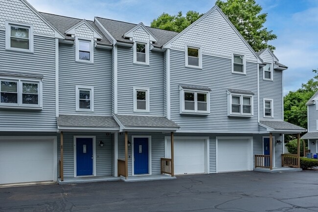 Building Photo - 116 Turnpike Rd