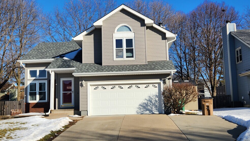 Building Photo - 1209 58th St