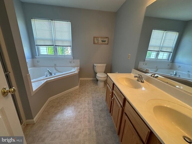Building Photo - 1114 Pennywort Cir