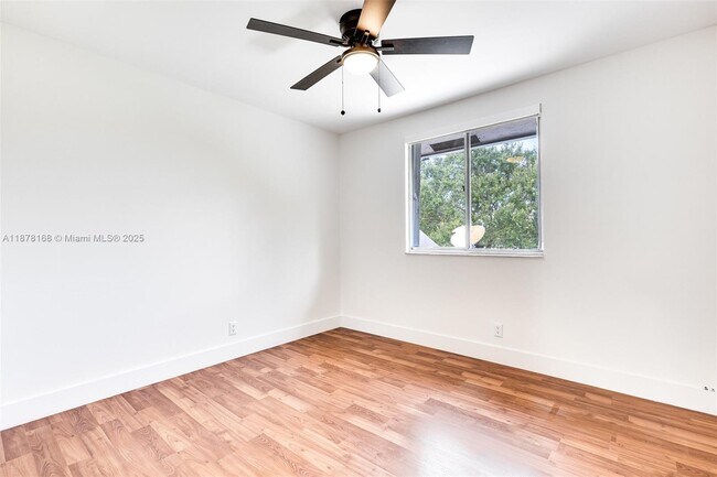 Building Photo - 15751 Woodgate Pl