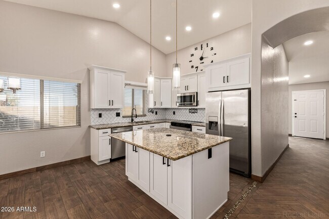 Building Photo - 23538 W Grove Cir