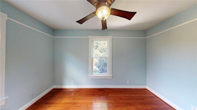 Building Photo - 409 Dinwiddie St