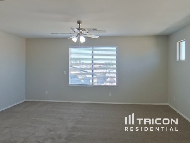 Building Photo - 40984 W Colby Dr