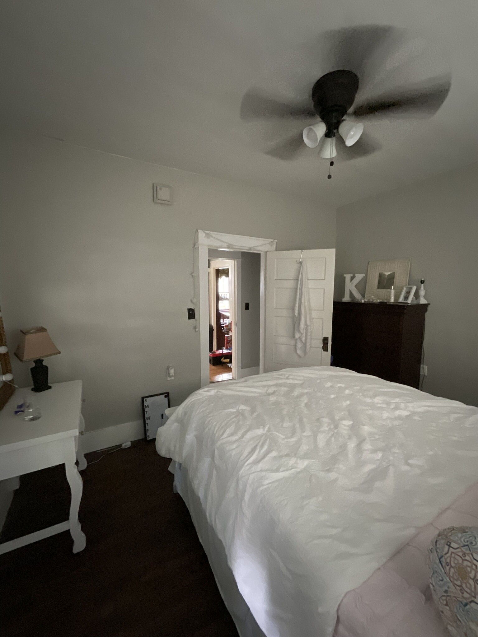 Back Bedroom - 607 E 11th Ave