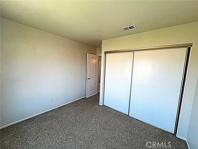 Building Photo - 5146 Maplewood Cir