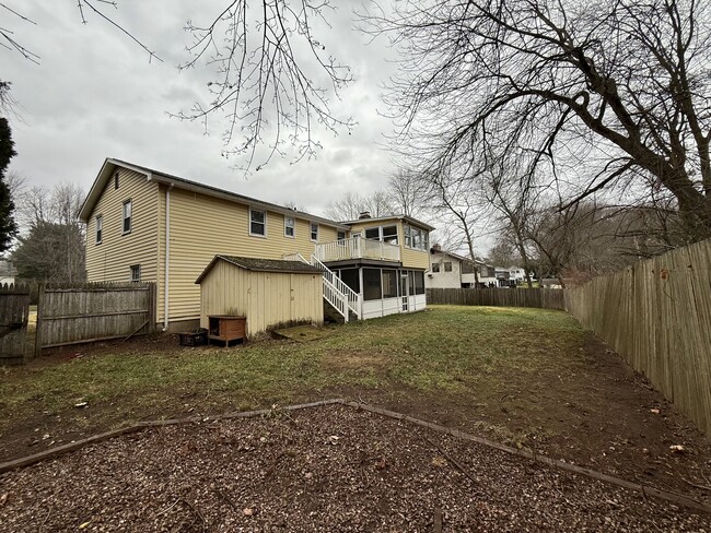 Building Photo - 123 Worthington Rd