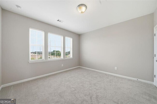 Building Photo - 164 Blakemore Dr