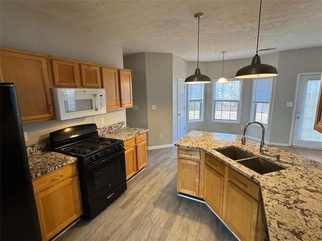 Building Photo - 2430 Cordillo Dr