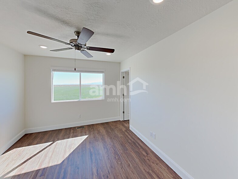 Building Photo - 2711 W 3400 S