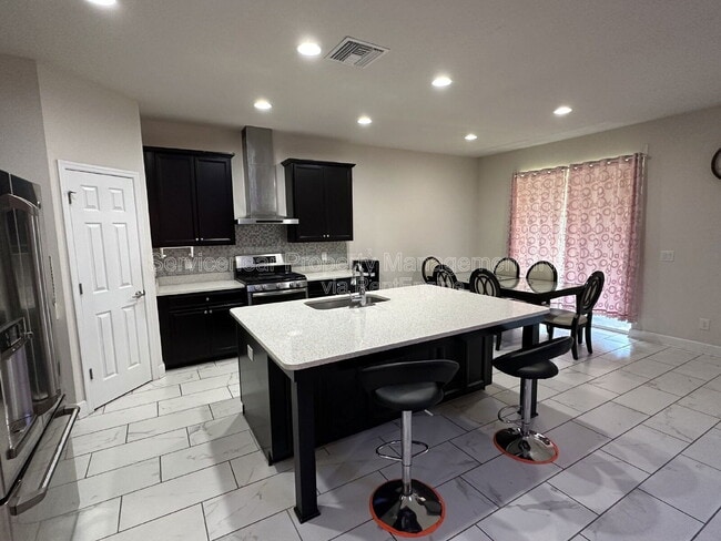 Building Photo - 7510 Sea Lilly Ct