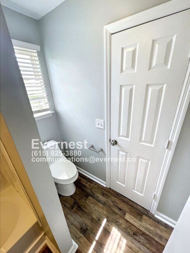 Building Photo - 3-Bedroom, 2-Bathroom Home with Deck and C...