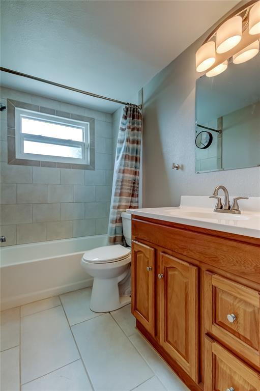 Building Photo - 7244 Amber Dr