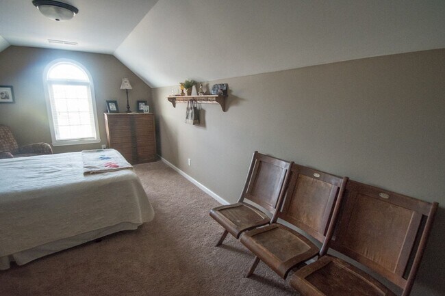 Building Photo - Fall in Love with this home!!!