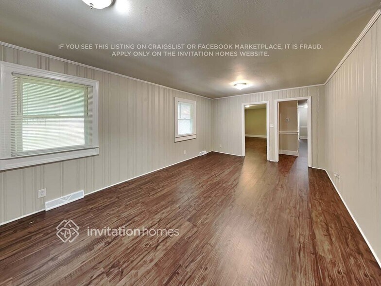 Building Photo - 1302 Virginia Ave