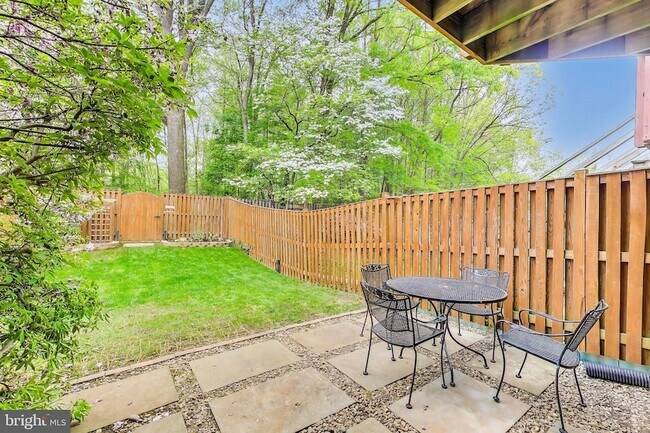 Building Photo - 13630 Cedar Creek Ln