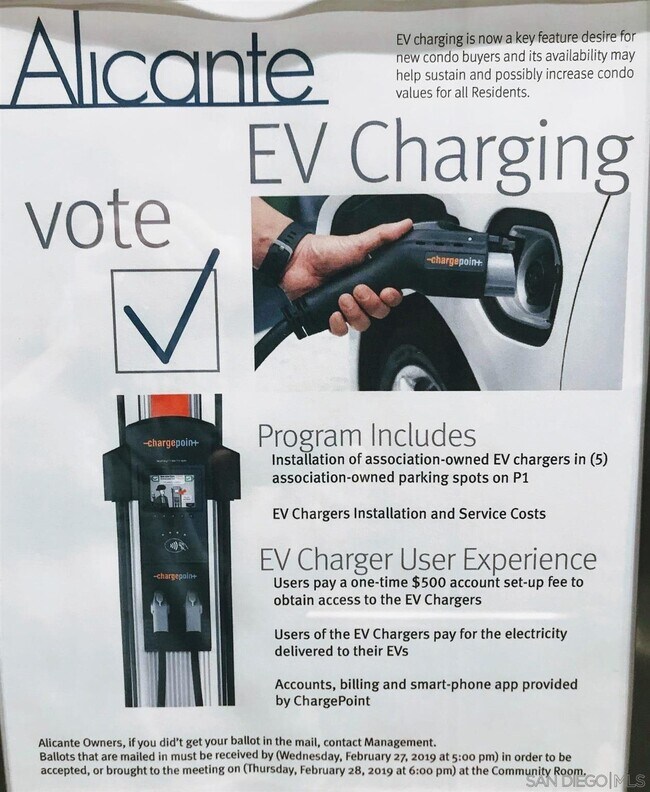 Building Photo - 475 Redwood St