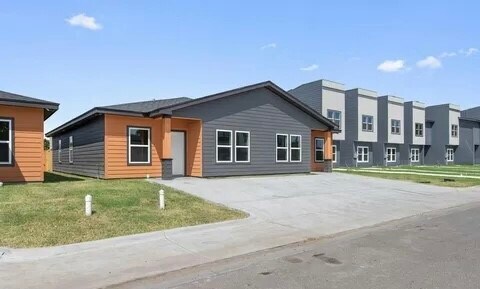 Building Photo - 4984 Alexa Rd