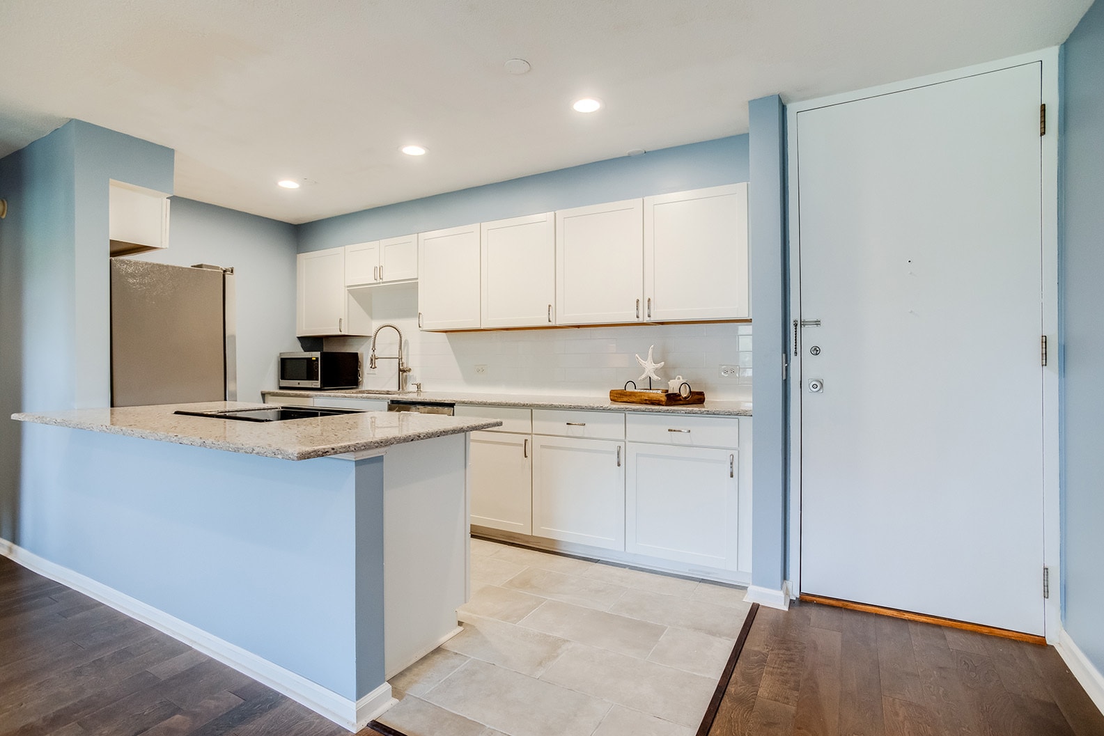 Renovated bedroom with new cabinets - 2928 Dean Pky