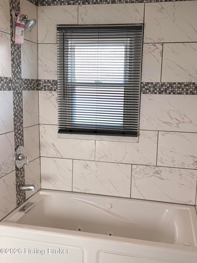 Building Photo - 4312 Sunset Ave