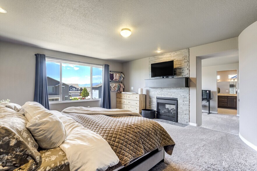 Building Photo - 7664 Alpine Daisy Dr