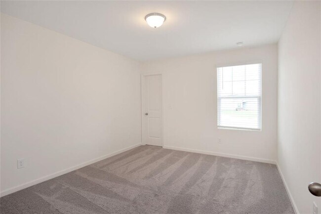 Building Photo - 371 Greenwalk Pl