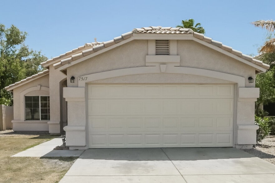 Primary Photo - 7517 E Nopal Ave