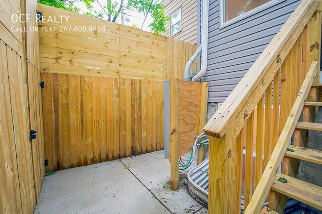 Building Photo - 1020 S 53rd St