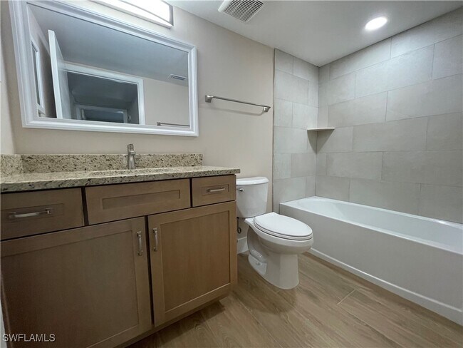 Building Photo - 5323 Summerlin Rd