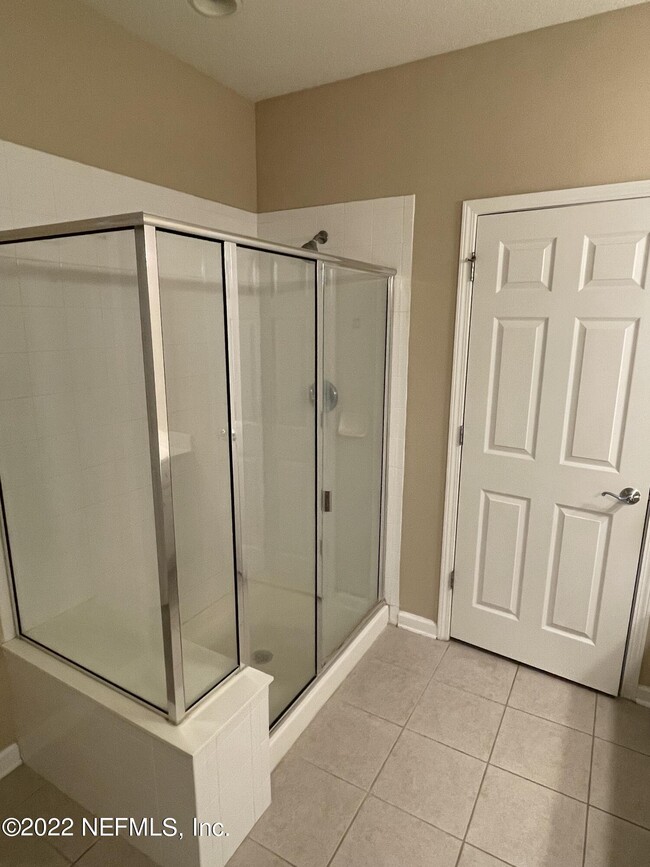 Building Photo - 6712 White Blossom Cir