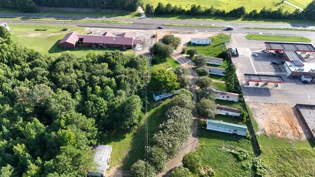 Building Photo - Hidden Acres Park.