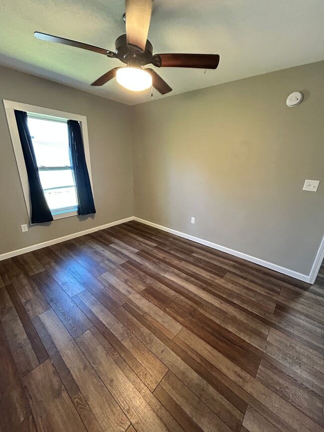 Building Photo - 6522 Olokee St